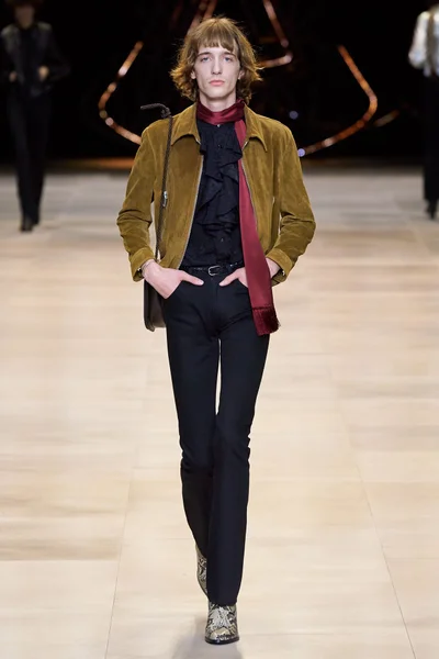 Look 56